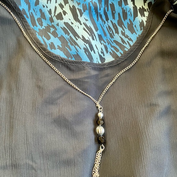 Notations 3-in-1 Layered Blouse - Picture 6 of 10